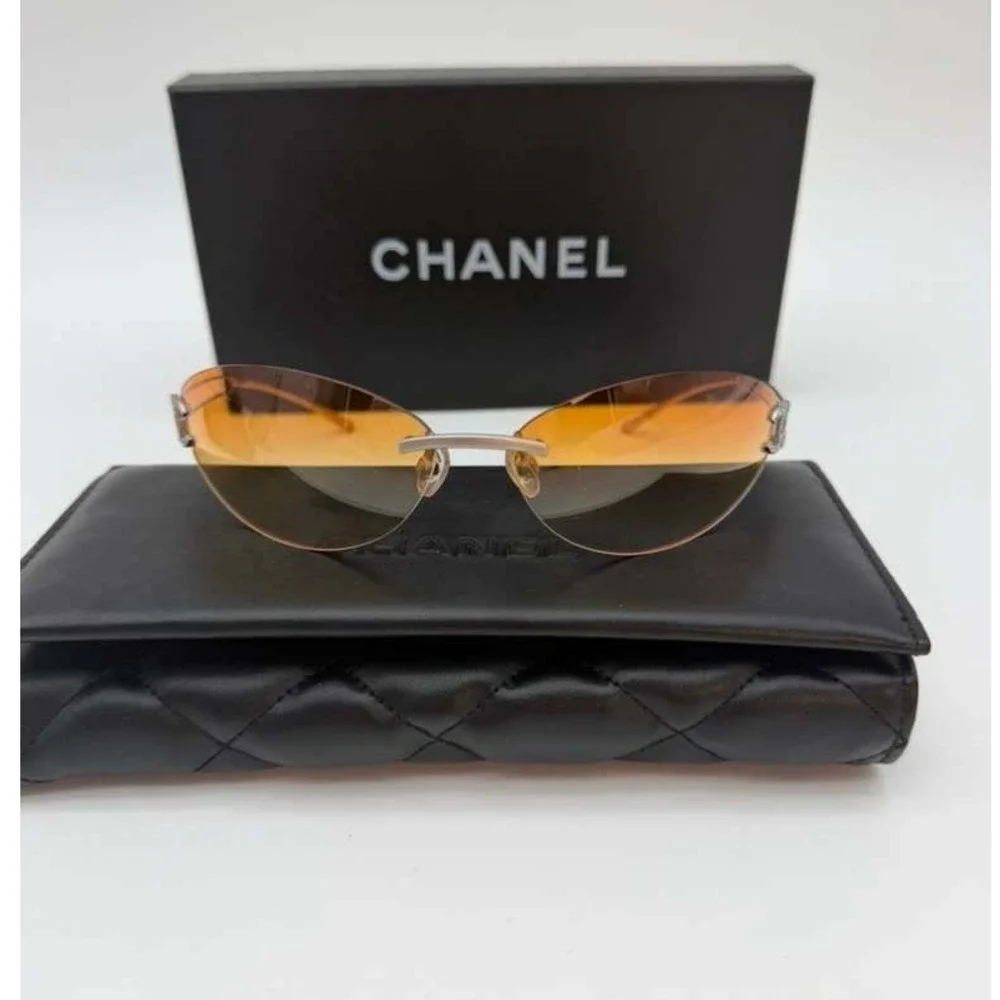 CHANEL Vintage‎ Rimless Sunglasses WS23830 Orange – 100% Authentic – Rare Y2K